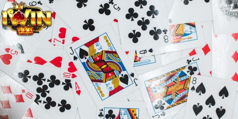 Cách Chơi Bài 6 Lá - Toàn Tập Luật Và Mẹo Hiệu Quả Nhất 2 Nhiều người thắc mắc về cách chơi bài 6 lá